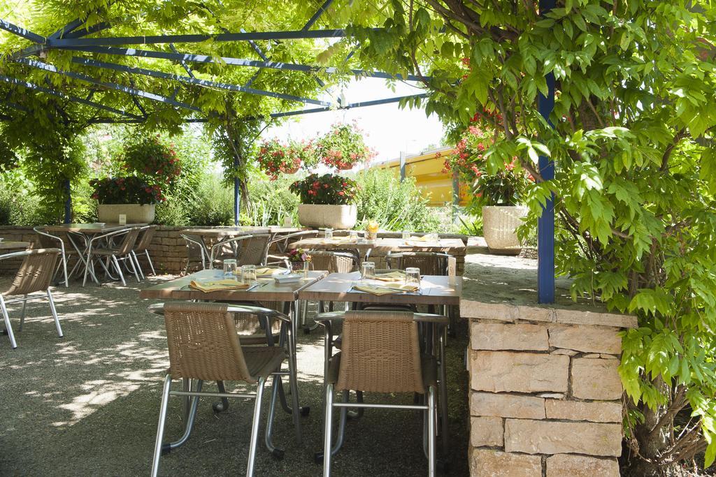 Kyriad Beaune Бон Екстериор снимка